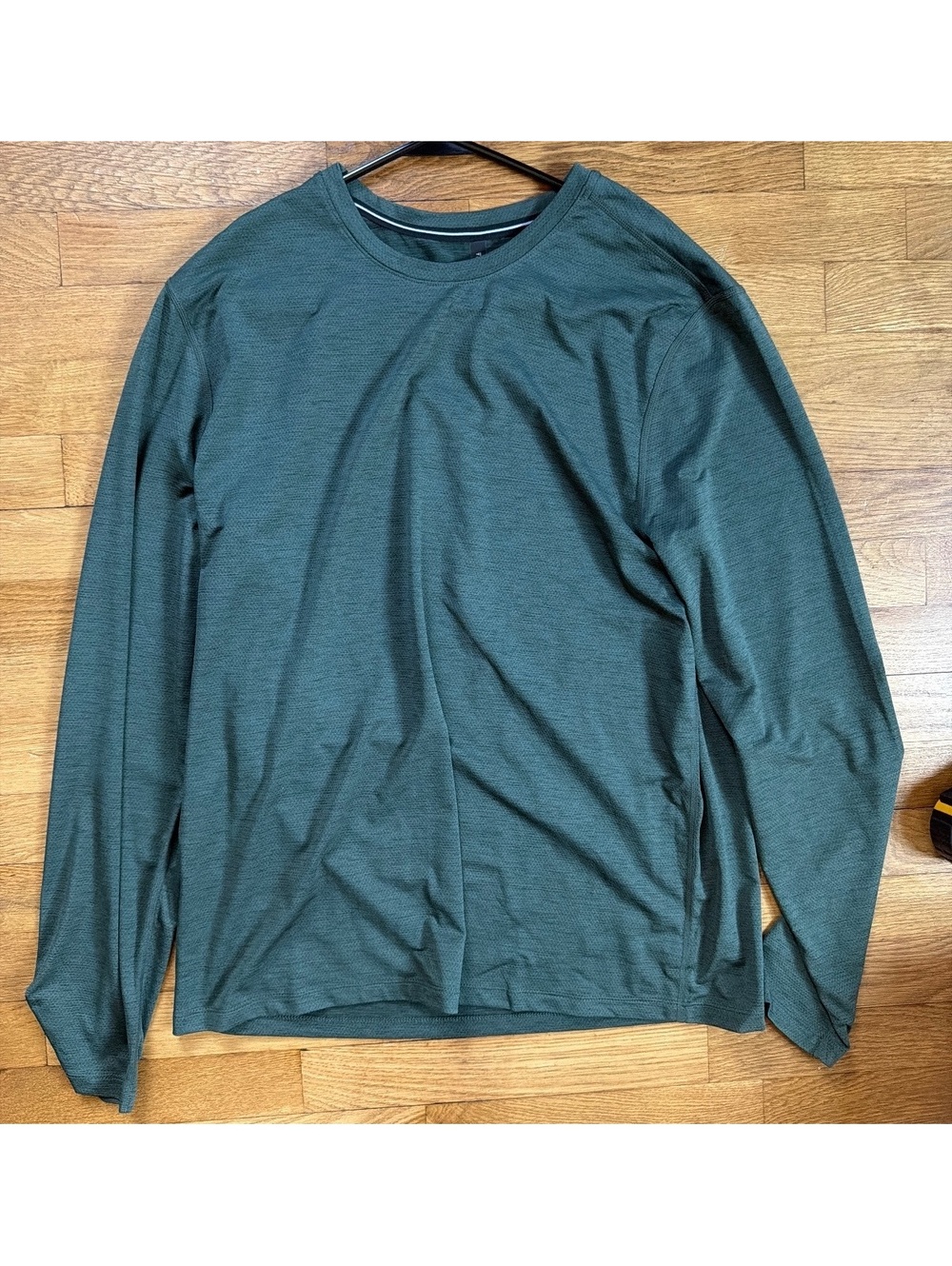 Large - Men - Ten Thousand Long Sleeve Green Crew Neck Shirt